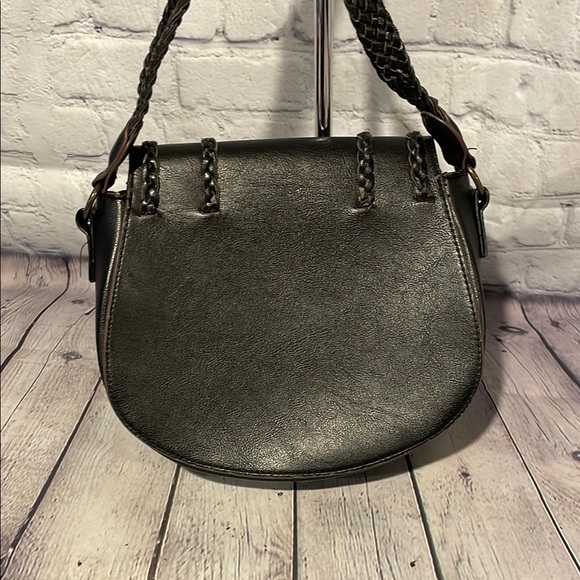 T-Shirt & Jeans Black Crossbody Bag with Braided Accents - Picture 4 of 8